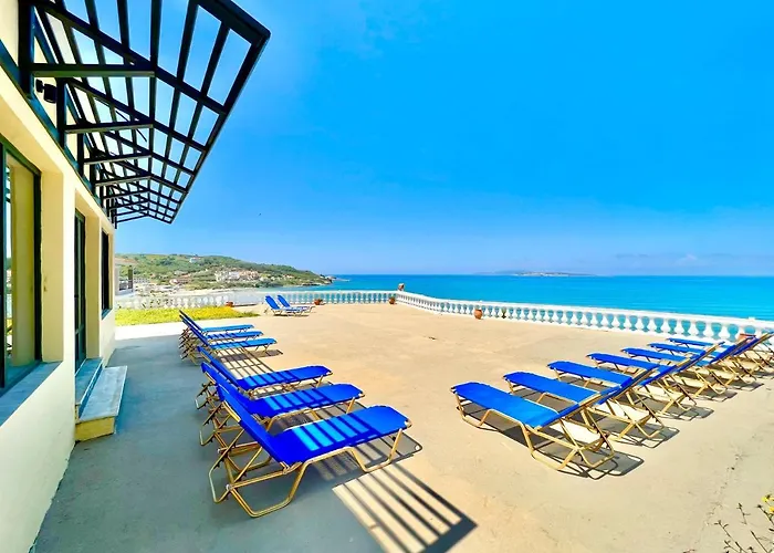 Beachfront Bellevue By Dadovillas Ájosz Sztéfanosz