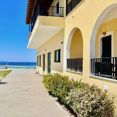 Beachfront Bellevue By Dadovillas آغيوس ستيفانوس