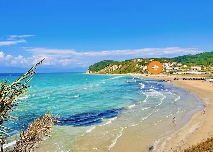 Beachfront Bellevue By Dadovillas *