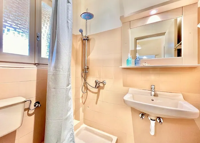 Beachfront Bellevue By Dadovillas * Agios Stefanos Avliotes (Corfu)