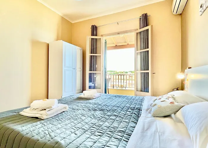 Villa Beachfront Bellevue By Dadovillas