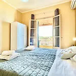 Villa Beachfront Bellevue By Dadovillas
